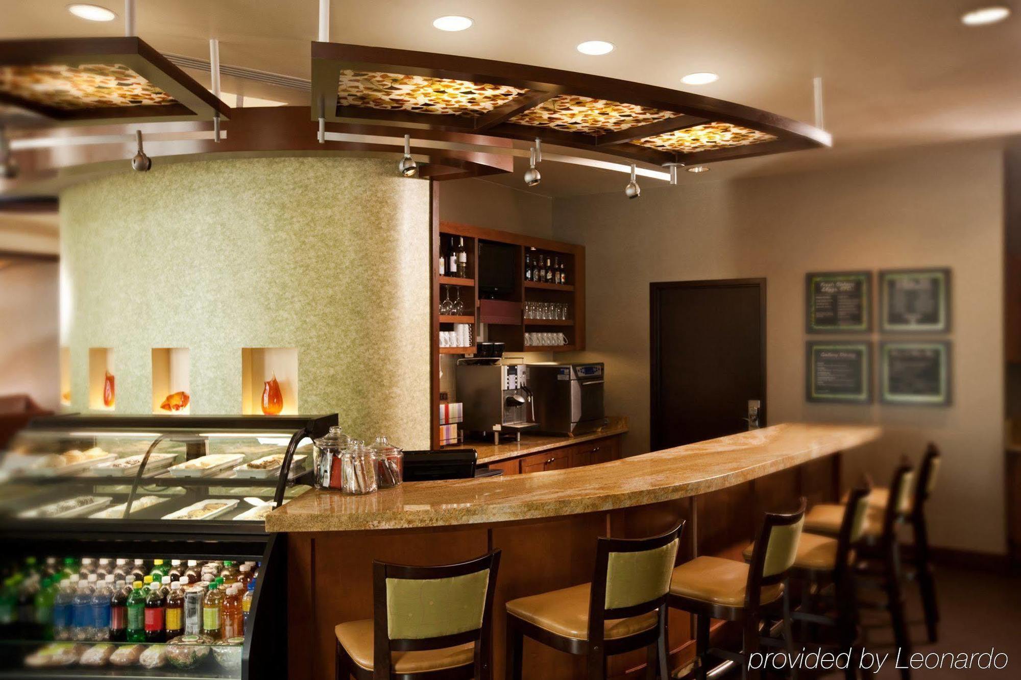 Hyatt Place Dallas/Plano Restoran gambar